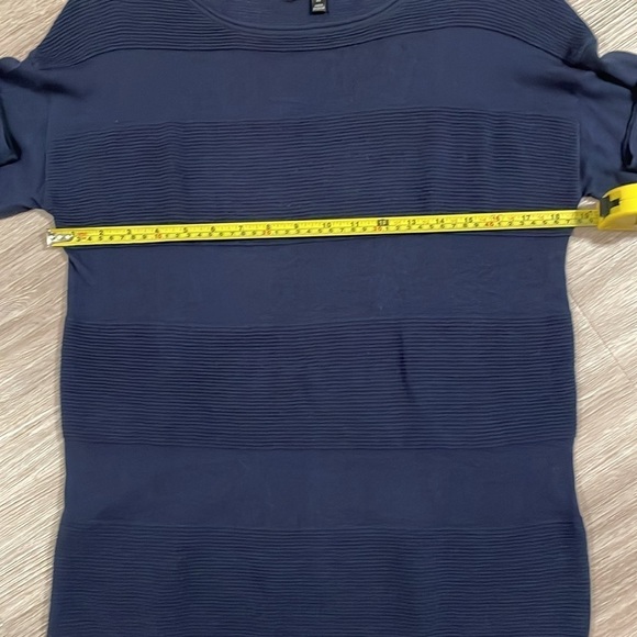 Romeo & Juliet Women’s Knit Sweater Medium Blue Cashmere Blend Contemporary - Picture 10 of 13